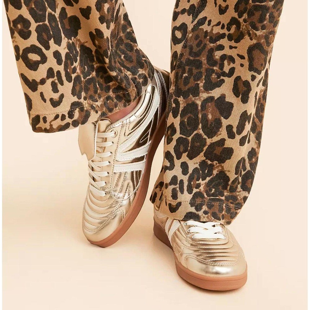 Steve Madden Gold Metallic Sneakers Size 6.5 Women New